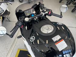 2025 CFMOTO 2025 CF MOTO 500CC 500SR VOOM ABS NEBULA WHITE