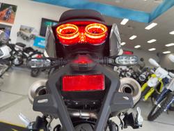 2025 CFMOTO 2025 CF MOTO 500CC 500SR VOOM ABS NEBULA WHITE