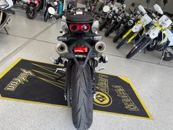 2025 CFMOTO 2025 CF MOTO 500CC 500SR VOOM ABS NEBULA WHITE