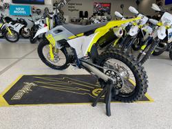 2024 HUSQVARNA FC450 WHITE