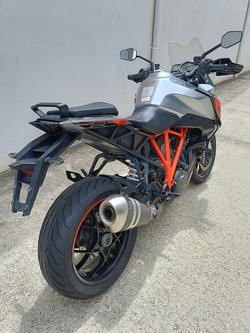 2017 KTM 1290 SUPER DUKE GT SILVER