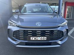 2025 MG ZS Essence Hybrid+