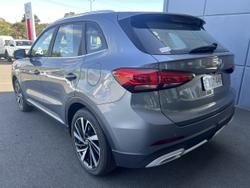 2025 MG ZS Essence Hybrid+