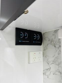 2024 Wonderland RV 22Ft Rear Club Lounge & Centre Bathroom