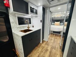 2024 Wonderland RV Ho2200rc Rear Club Lounge & Centre Bathroom