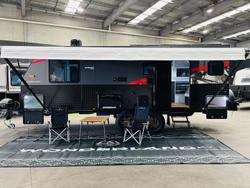 Wonderland RV HO2200RC Rear Club Lounge & Centre Bathroom