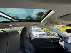 2022 MG
                HS Excite X