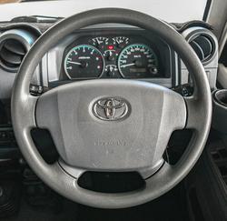 2015 Toyota Landcruiser GXL