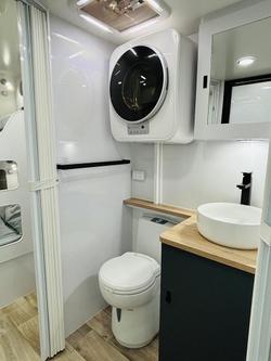 2025 Wonderland RV Adventus Rear Bunk Layout