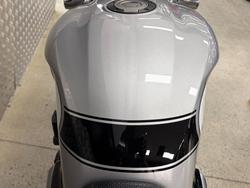 2016 Yamaha XJR1300 BLUE