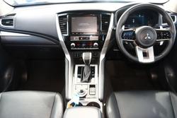 2024 Mitsubishi Pajero Sport Exceed