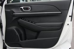 2023 Honda HR-V e:HEV L