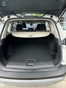 2025 Nissan X-TRAIL ST