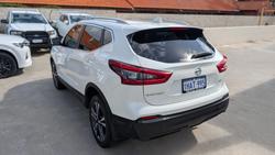 2018 Nissan QASHQAI ST-L