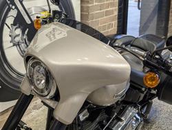 2017 Harley-Davidson Sport Glide 107 (FLSB) Softail Silver