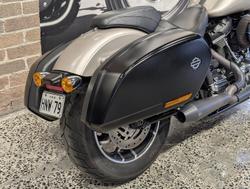 2017 Harley-Davidson Sport Glide 107 (FLSB) Softail Silver