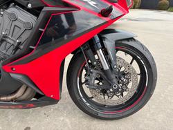 2023 Honda CBR650R Red