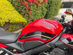 2023 Honda CBR650R Red