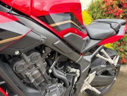 2023 Honda CBR650R Red