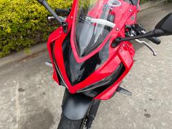 2023 Honda CBR650R Red