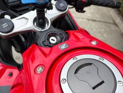 2023 Honda CBR650R Red