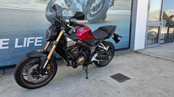 2025 Honda 2025 Honda 650CC CB650R SPORTS Red