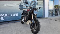 2025 Honda 2025 Honda 650CC CB650R SPORTS Red