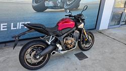 2025 Honda 2025 Honda 650CC CB650R SPORTS Red