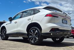 2024 MG HS Excite AS33 MY24.5 Pearl White