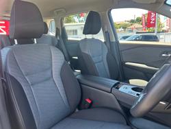 2025 Nissan X-TRAIL ST