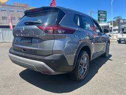 2025 Nissan X-TRAIL ST