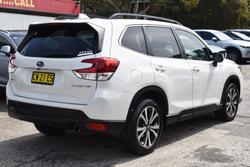2019 Subaru Forester 2.5i Premium S5 MY20 AWD Crystal White