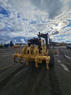 2023 Caterpillar 150 Awd Yellow