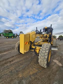 2023 Caterpillar 150 Awd Yellow
