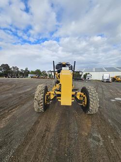 2023 Caterpillar 150 Awd Yellow