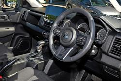 2025 Mitsubishi Triton GLX