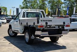 2025 Mitsubishi Triton GLX