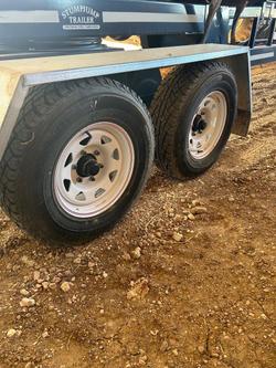 2021 CASE IH 4R40 Draper Front & Trailer