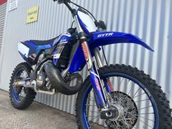 YAMAHA YZ250 MOTOCROSS BLUE