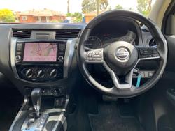 2021 Nissan
                Navara ST