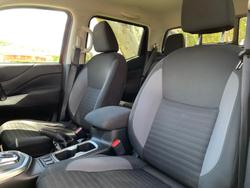 2021 Nissan
                Navara ST