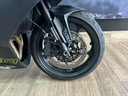 2025 Triumph DAYTONA 660 Black