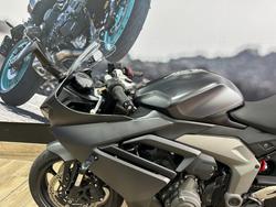 2025 Triumph DAYTONA 660 Black