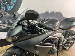 2025 Triumph DAYTONA 660 Black
