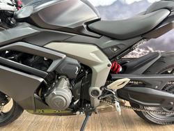2025 Triumph DAYTONA 660 Black