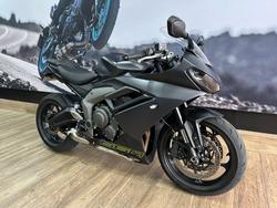 2025 Triumph DAYTONA 660 Black
