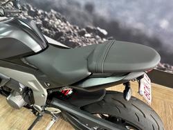 2025 Triumph DAYTONA 660 Black