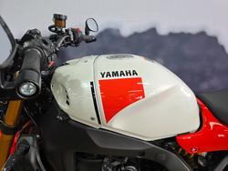 2024 Yamaha XSR900 (MTM850A) RED/WHITE