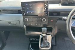 2021 Hyundai STARIA LOAD