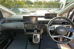 2021 Hyundai STARIA LOAD